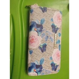 Rampage Floral Print Wallet Rose Floral Zip Around Fits Phone Boxed